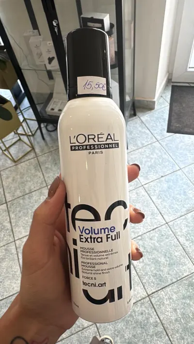 L'Oréal Professionnel Tecni.ART Volume Extra Full Mousse Force 5 – pena na vlasy